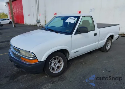 2002 Chevrolet S-10 из США, поврежденный, VIN 1GCCS145X28129306